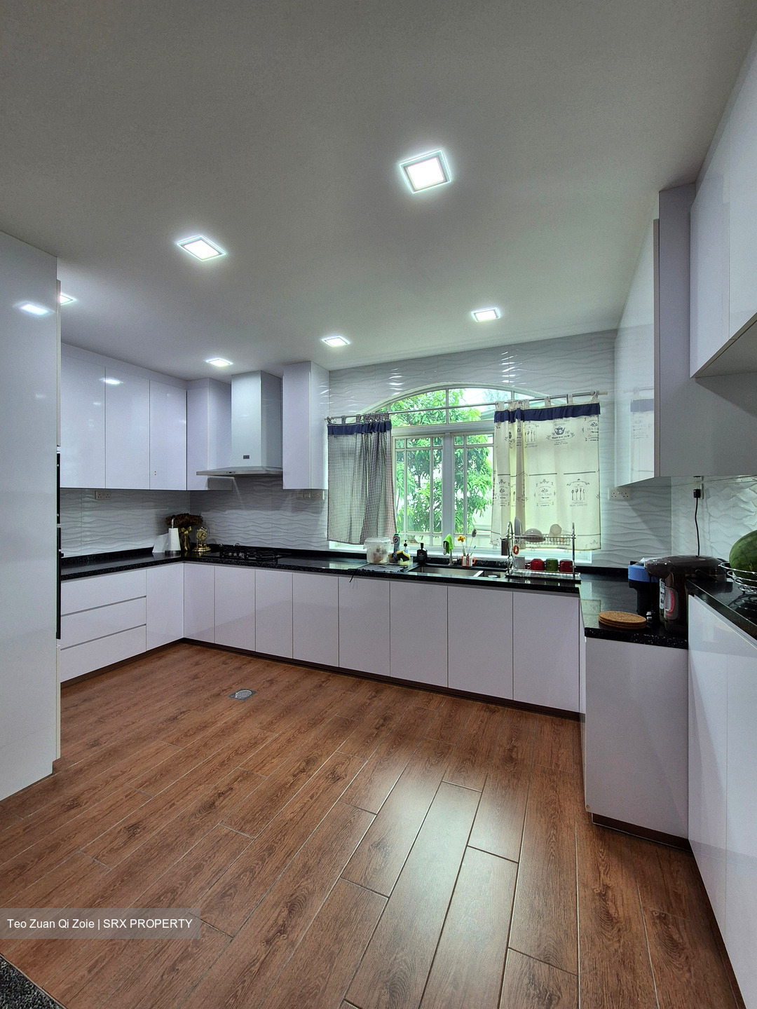Crescent Road (D15), Detached #476845241